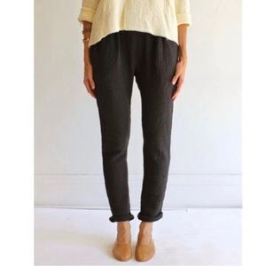 Black Crane quilt pants